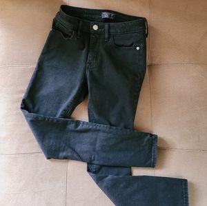 *SOLD* A&F Black skinny jeans